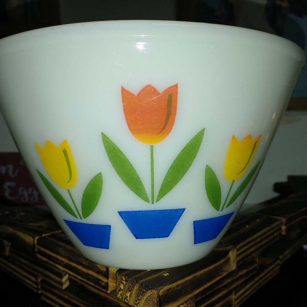 Vintage Fire King Pyrex Mixing Bowls